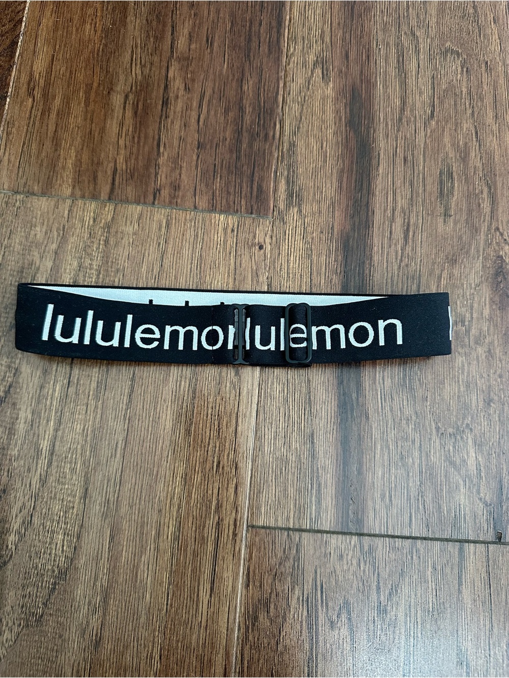 lululemon black and white wide logo headband